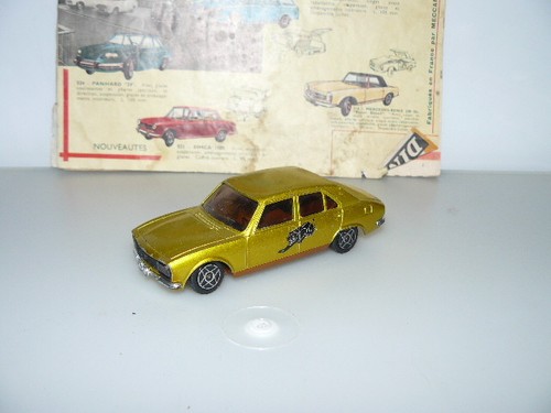 Dinky toys ancien peugeot - dinky,