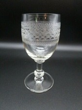 Verre de table ancien en