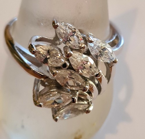 Bague fleurs argent - ,