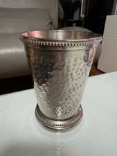 Vase, Gobelet Métal Argenté Martelé