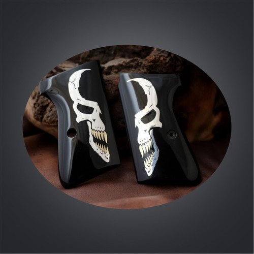 Poignées noires acryliques
