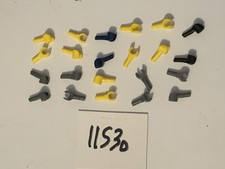 Lot De Pieces  Lego Mains Pour