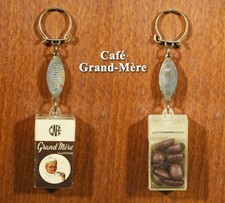 Cafés Grand-Mère, porte-clefs paquet tradition marron en plastique avec grains