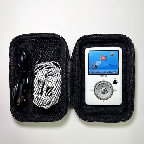 Sansa sandisk fuze white - sandisk,