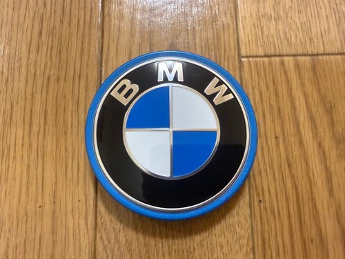 Bmw emblem genuine - bmw,