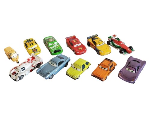 Lot voitures métal disney - 11,