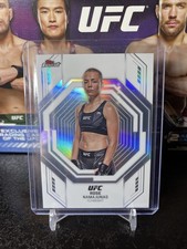 2025 Topps Finest UFC Rose