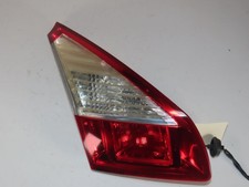 feu arrière interieur gauche