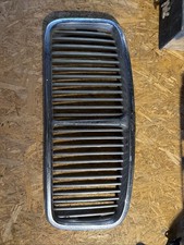 Calandre jaguar XJ6 série 2 