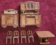 Mobilier de poupée : Salle à