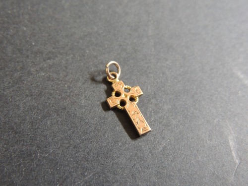 Pendentif croix ancienne - pendentif,
