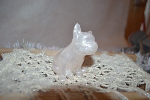 Petit chien résine fait - petit,