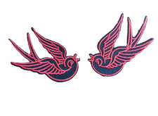 Patch écusson 2 hirondelles rouge noir  oiseau bird thermocollant