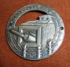 RARE Insigne LIGNE MAGINOT 