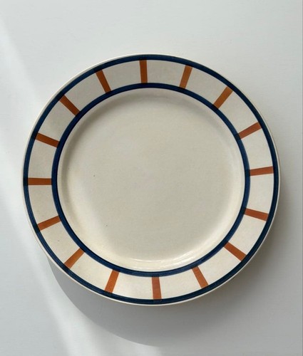 Assiette plate ancienne