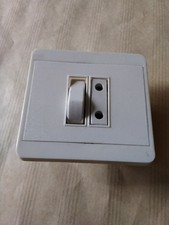 Va Et Vient Et Prise 2 Poles