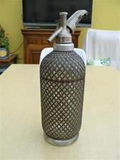 Siphon de bar grillagé ancien