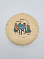 Ancienne Boîte métal