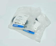 (LOT OF 2) Capteur photoélectrique ultracompact Omron E3T-ST13 2M