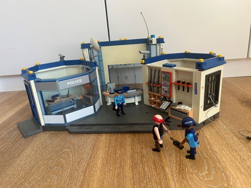 Playmobil grand commissariat - grand,