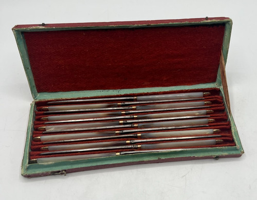 Rare suite couteaux - couteaux, en