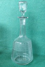 Ancienne Carafe Cristal Décor Gravé /art de la table ancien/old crystal decanter