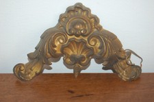 ANCIEN PITON  CACHE  LAITON REPOUSSÉ - EMBRASSE CADRE