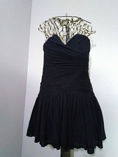 MAGNIFIQUE ROBE TARA JARMON NOIRE BUSTIER  ,SUPERBE MODELE ,DRAPÉE 