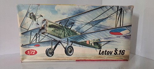 Maquette avion biplan - maquette,