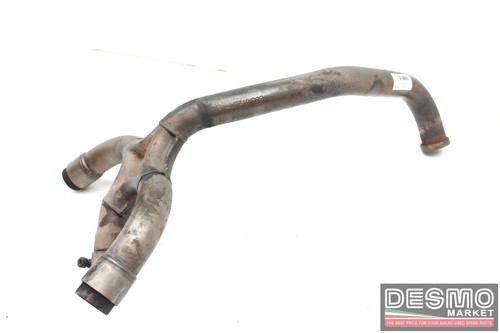 Horizontal exhaust manifold