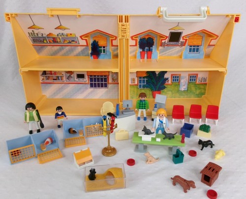 Vintage playmobil pet clinic - vintage,