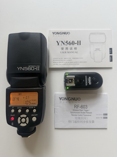 YONGNUO Speedlite YN-560 II +