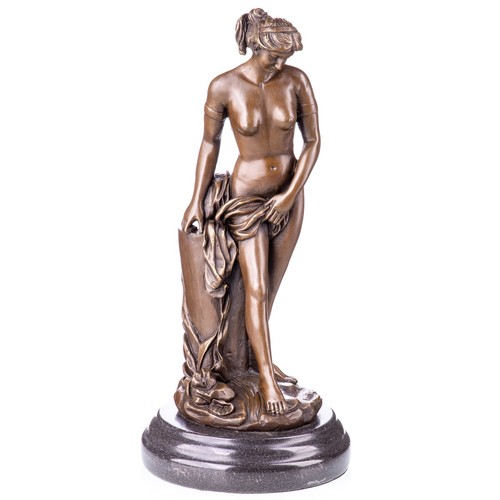 Sculpture femme bronze sur - en,