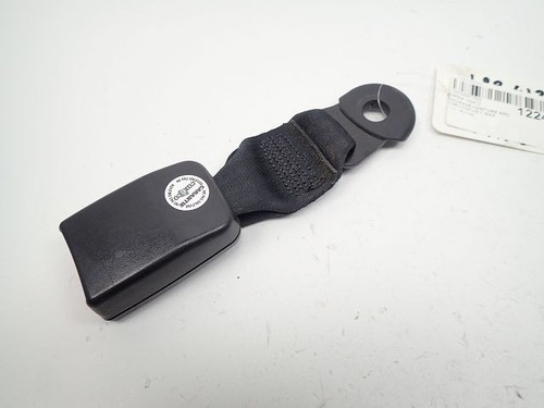 Ancrage ceinture arriere droit - ancrage,