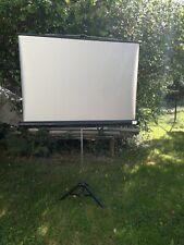 Ecran projecteur gris Oray sur trépied réglable