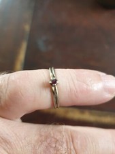 BAGUE ANCIENNE EN ARGENT DANS