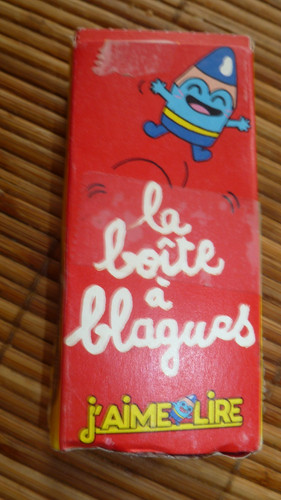 Boîte blagues aime lire - boîte,