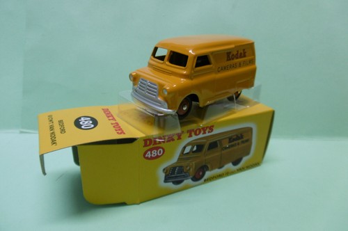 Fourgon bedford cwt van - 10,