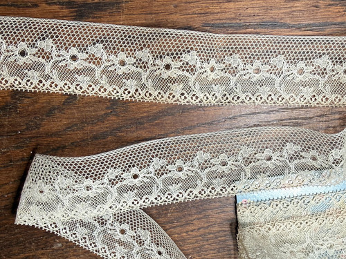 Dentelle ancienne petite - dentelle,