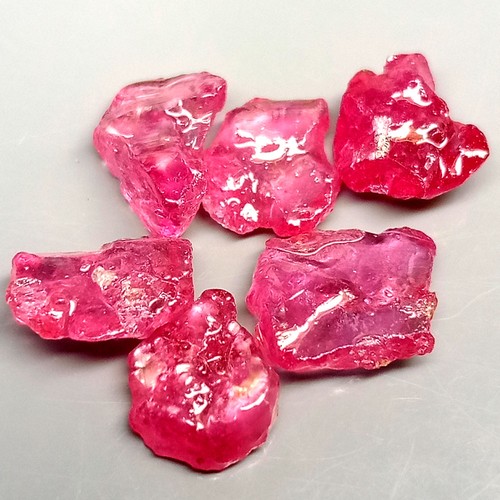 6 pièces pierres - 12,25,