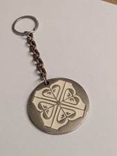 Porte-clés métal " Trèfle a 4 feuilles " 5 cm de diamètre détail voir photos