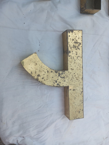 Lettre fer ancienne - y,