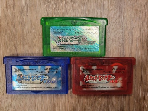Authentic pokemon emerald ruby - emerald,
