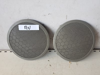 Cache enceinte porte - , avant