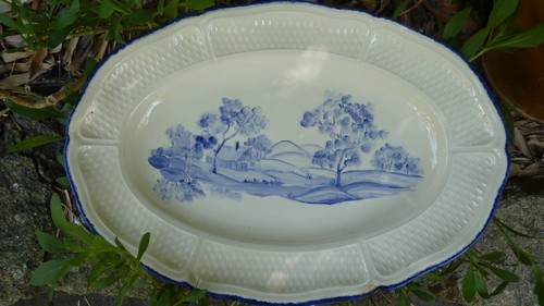 Plat ovale faïencerie - , de