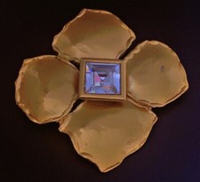 Grand pendentif broche yves - pendentif,