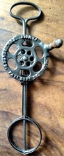 Ancien batteur à œufs PATENT