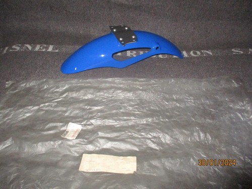 Garde boue avant - bleu, neuf