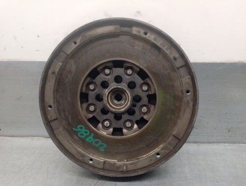 A6110301605 volant moteur
