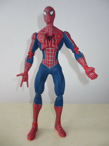Superbe grand personnage - superbe,